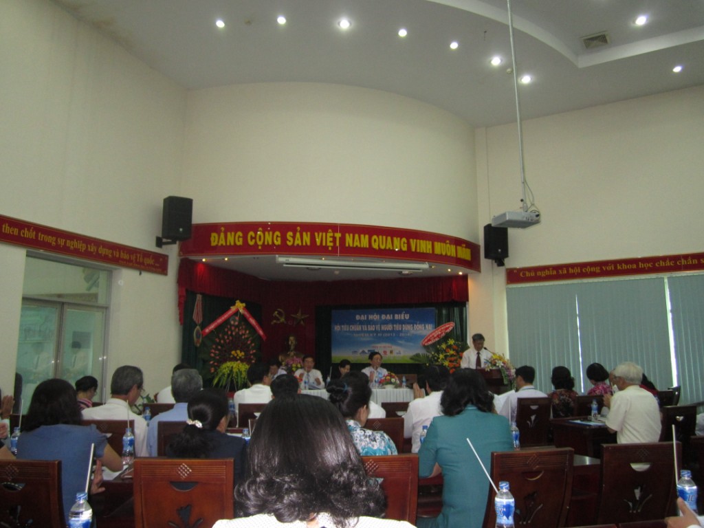 01 Đại biểu Hội tiêu chuẩn và Bảo vệ người tiêu dùng Resolution].jpg
